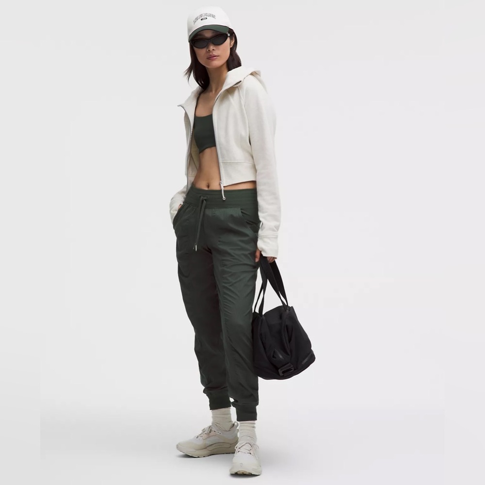 NWT Dance Studio Mid Rise Jogger 💚 Rainforest Green - Picture 6 of 13